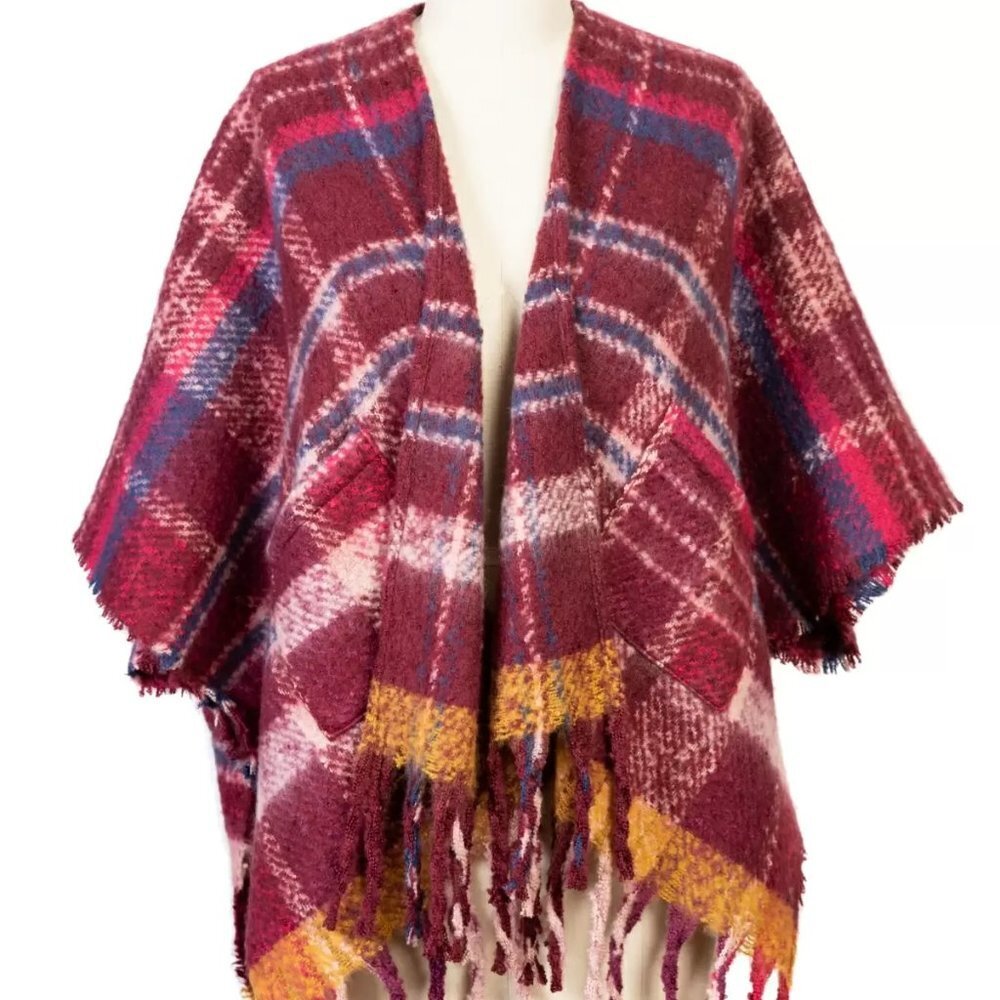 Jenni Women's Oversized Plaid Topper in Wine NWT One Size MSRP $69.99